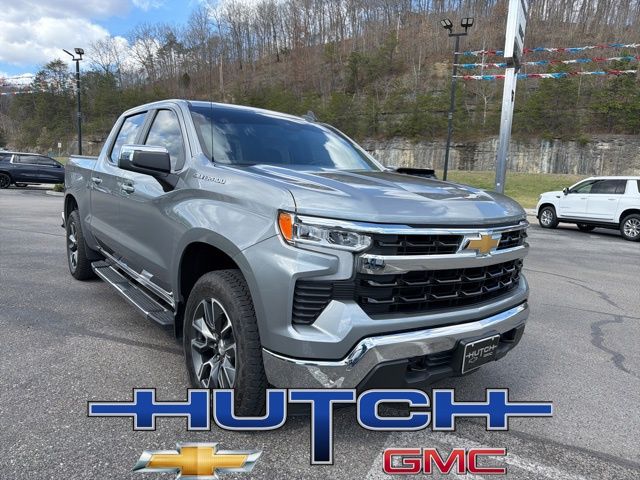 2025 Chevrolet Silverado 1500 LT Crew Cab 4WD