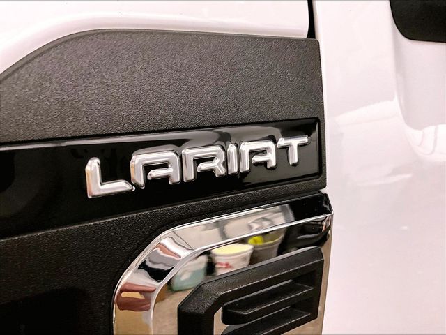 2024 Ford F-250SD Lariat White at Grove City Ford