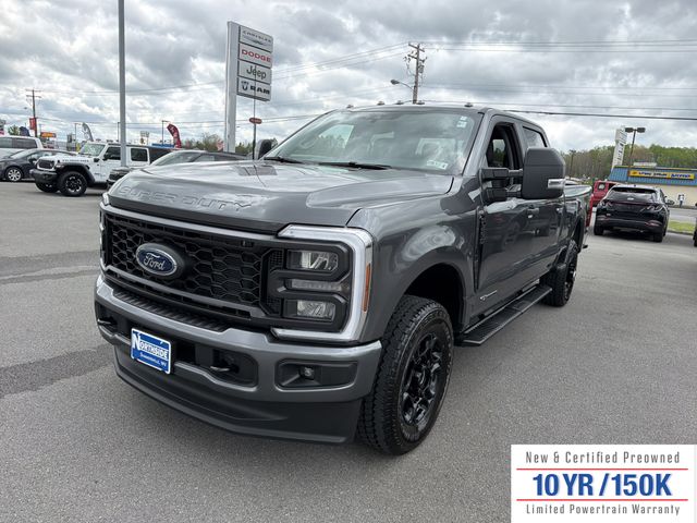 Gray Metallic 2026 Ford F-250 Super Duty XL Crew Cab 4WD Pickup Truck Four-Wheel Drive Automatic