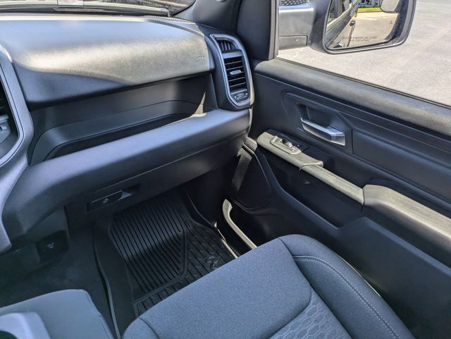 2026 Ram 1500 Warlock Crew Cab 4x4 5'7" Box