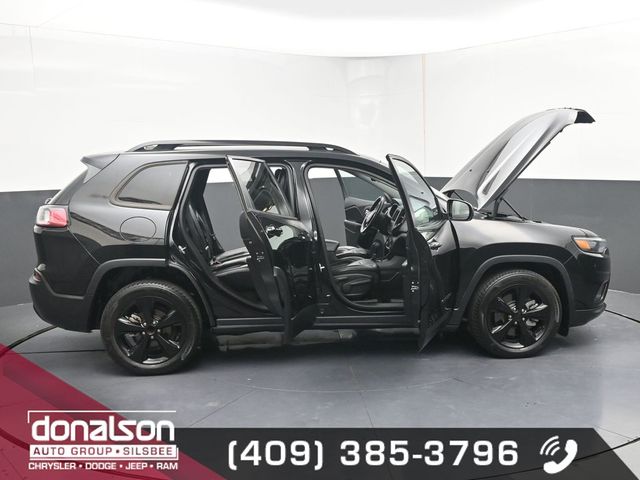 used 2021 Jeep Cherokee car, priced at $15,176