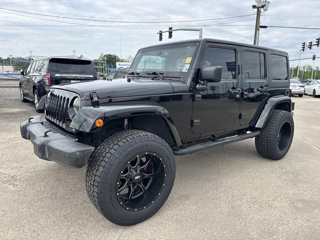 2014 Jeep Wrangler Unlimited Rubicon - 2