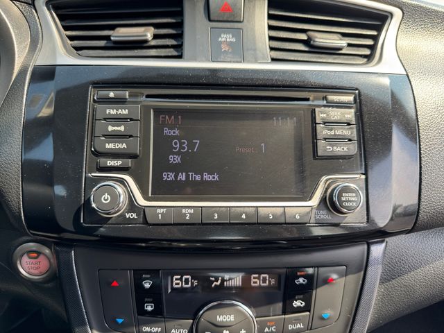 2018 Nissan Sentra SR - Super Black exterior view 19