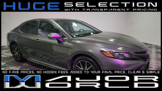 2024 Toyota Camry SE FWD