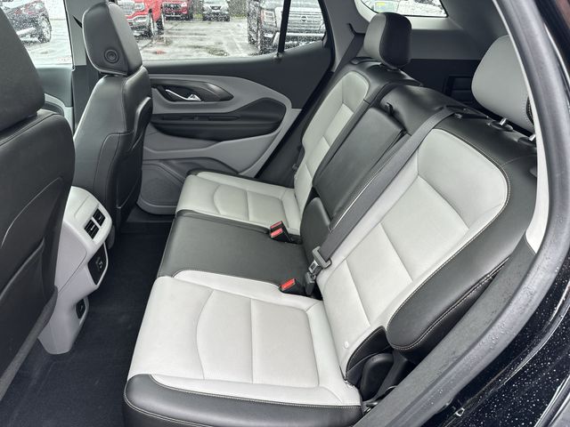 Used 2021 Black GMC SLT image 27