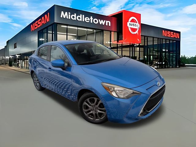 2020 Toyota Yaris L Sedan FWD