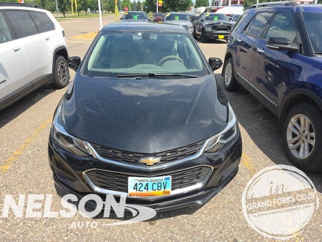 Mosaic Black Metallic 2018 Chevrolet Cruze Sedan Front-Wheel Drive 6-Speed Automatic