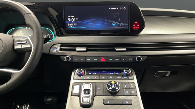 Used 2025 Typhoon Silver Hyundai SEL image 12