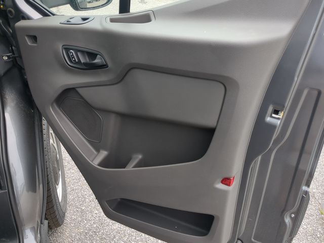 New 2026 Carbonized Gray Metallic Ford Cargo Van image 33