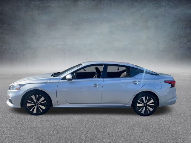 2022 Nissan Altima 2.5 SV 10