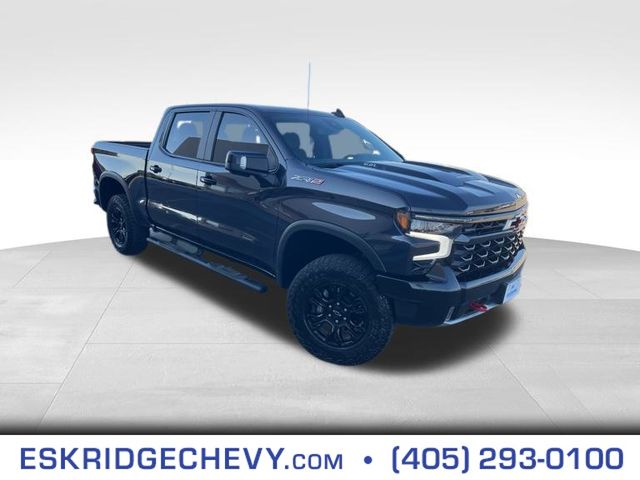 2022 Chevrolet Silverado 1500 ZR2 8