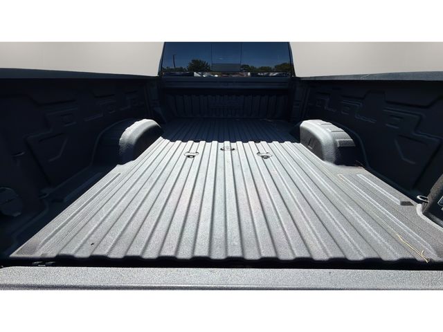 Used 2020 Black Chevrolet High Country image 34