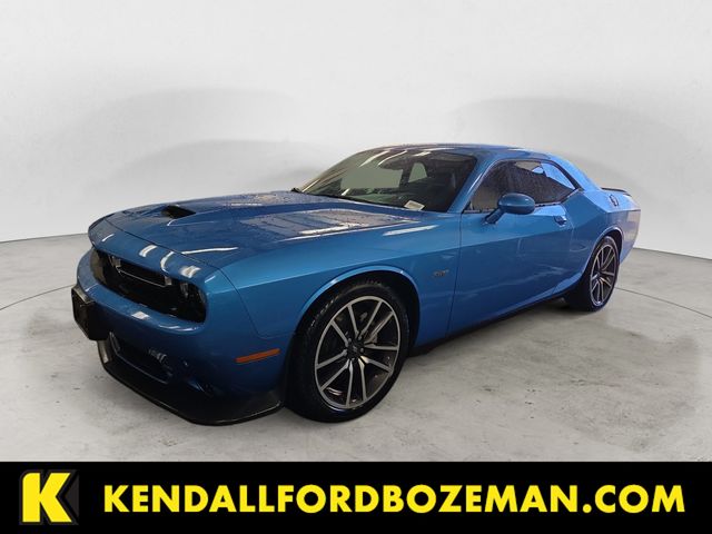 B5 Blue Pearlcoat 2023 Dodge Challenger R/T RWD Coupe Rear-Wheel Drive 6-Speed Manual