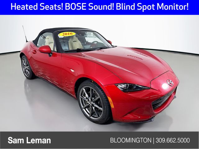 Soul Red Metallic 2016 Mazda MX-5 Miata Convertible Rear-Wheel Drive 6-Speed Automatic