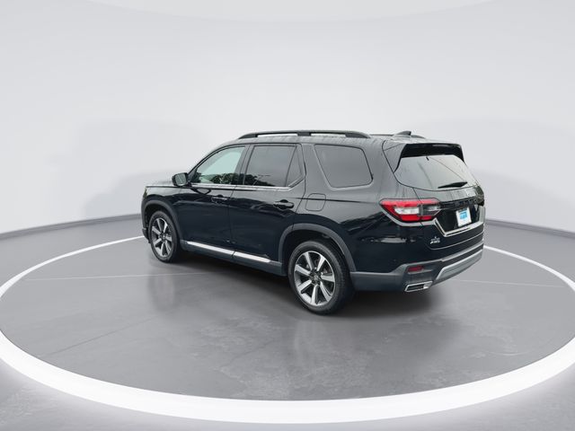 Used 2025 Honda Pilot SUV