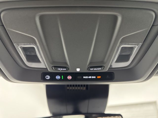 used 2024 Chevrolet Silverado 1500 car, priced at $37,988