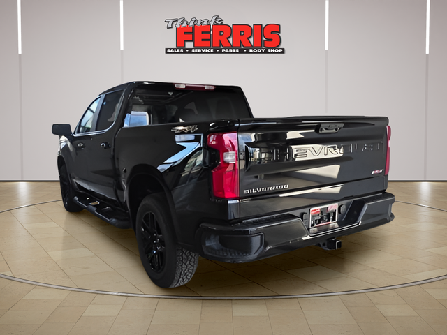 View vehicle photo 3