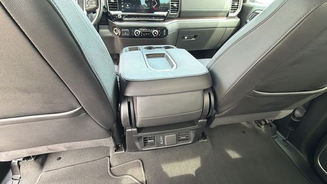 Used 2025 Silver GMC SLT image 20