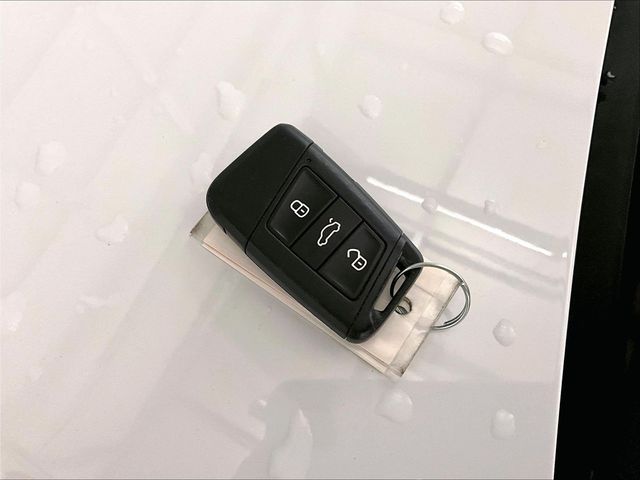 2019 Volkswagen Jetta GLI 2.0T 35th Anniversary Edition - 8