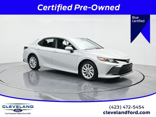 2024 Toyota Camry LE FWD