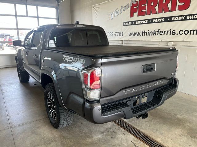 2020 Toyota Tacoma TRD Sport photo