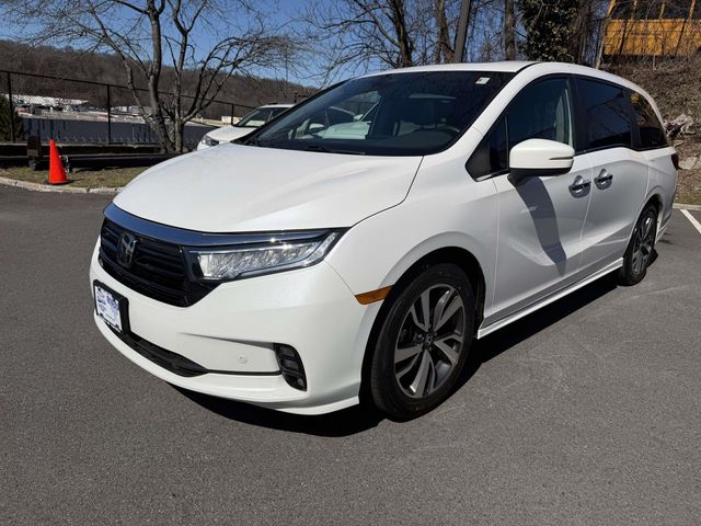 2023 Honda Odyssey Touring FWD