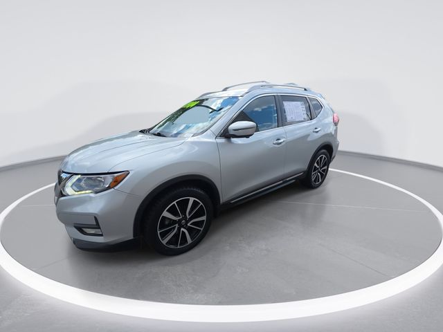Used 2020 Silver Nissan SL image 4