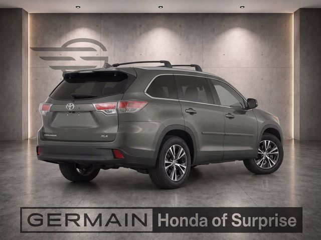 Used 2016 Jade Metallic Toyota XLE V6 image 6
