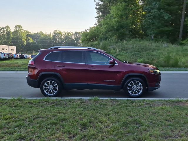 Used 2019 Red Jeep Latitude Plus image 14