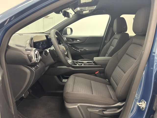 new 2026 Chevrolet Equinox car, priced at $30,240