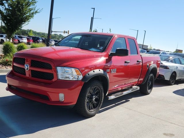 Flame Red Clearcoat 2013 RAM 1500 Pickup Truck Four-Wheel Drive 6-Speed Automatic
