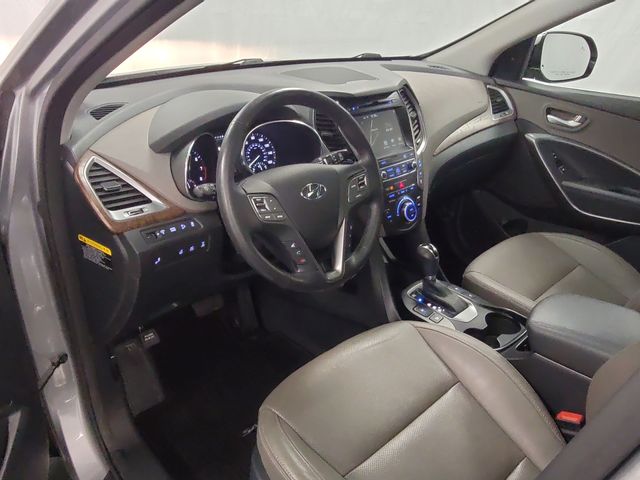 2017 – Hyundai – Santa Fe