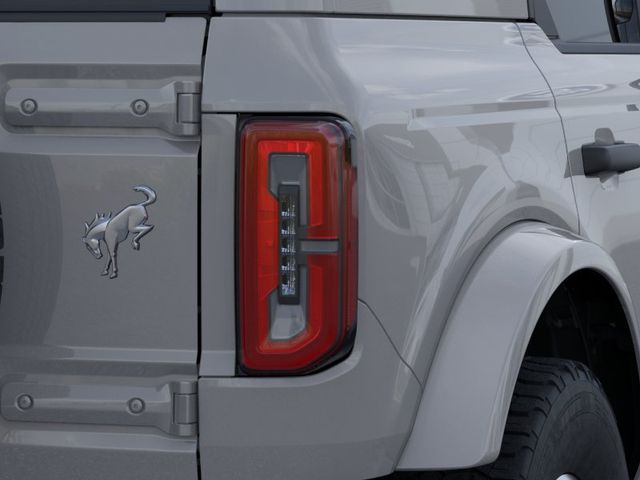 New 2026 White Ford Outer Banks image 23