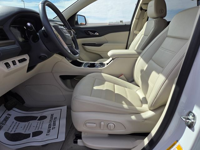 2023 GMC Acadia AWD Denali
