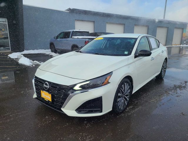 2023 Nissan Altima 2.5 SV FWD