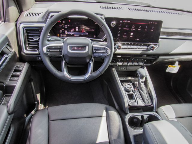 2026 GMC Canyon Elevation:44075