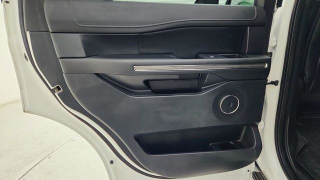 2019 Ford Expedition XLT White at Autostrade