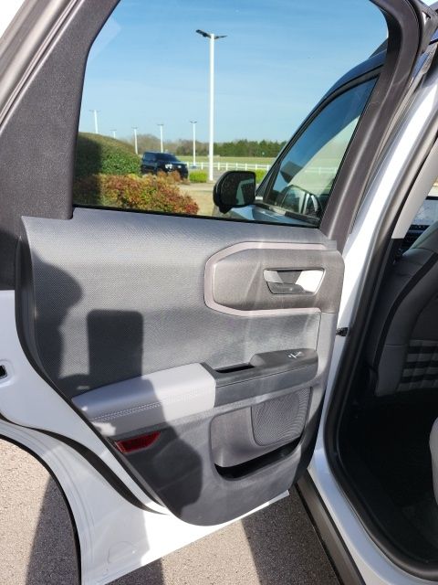 New 2026 White Ford Badlands image 31