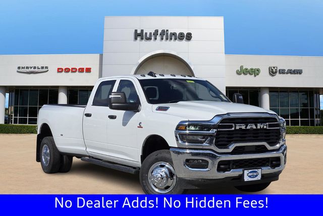 2026 RAM 3500 Tradesman Crew Cab LB DRW 4WD