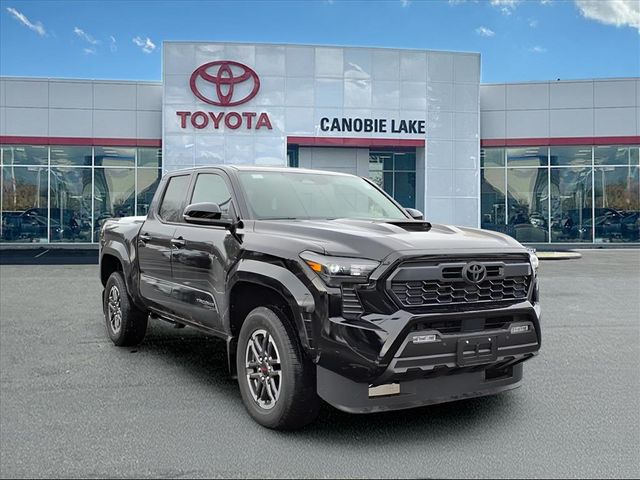2025 Toyota Tacoma TRD Sport's photo
