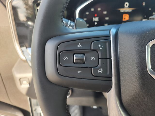 New 2026 White GMC SLT image 30