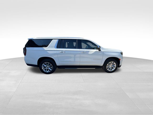 2023 Chevrolet Suburban Premier 11