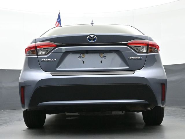 2021 Toyota Corolla Hybrid LE 32