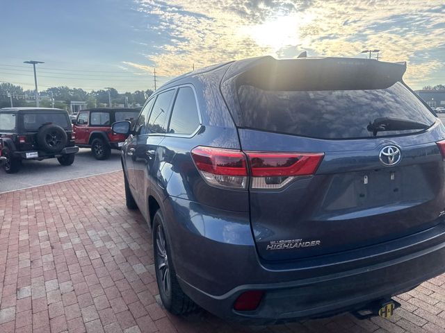 Used 2017 Toyota Highlander SUV