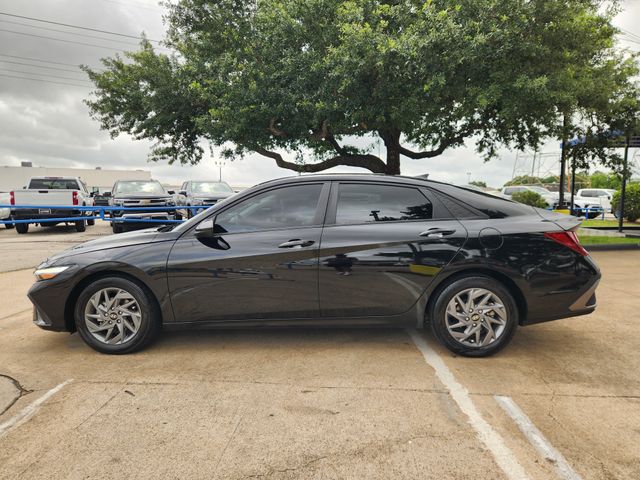 2024 Hyundai Elantra SEL Black at DeMontrond Gulf Freeway