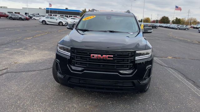 2023 GMC Acadia SLE 3