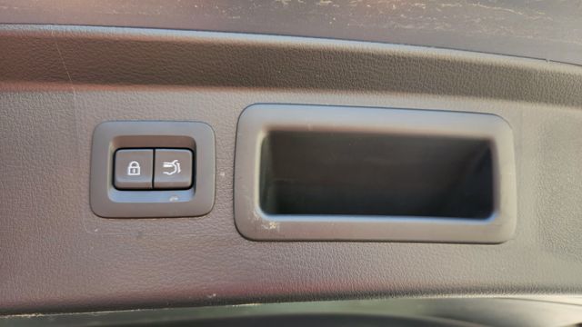 2025 Mazda CX-50 Hybrid