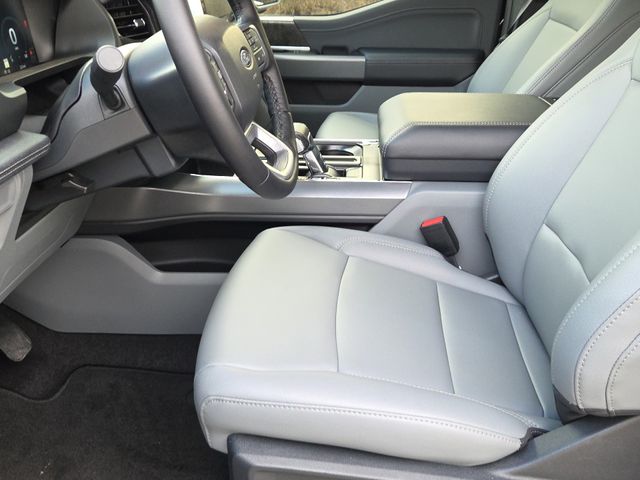 New 2025 Black Ford Flash image 19