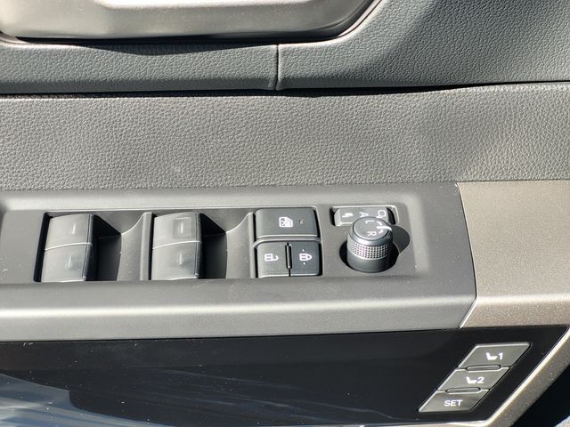 New 2025  Toyota Limited image 28