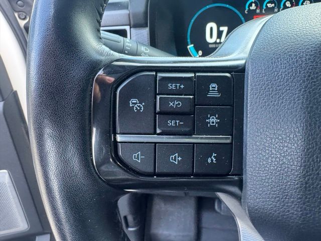 Used 2023 White Ford Platinum image 18